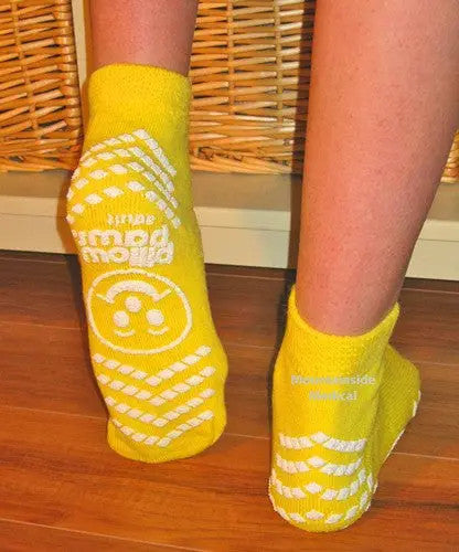 Non Skid / Slip Socks Double Gripper - Hospital Patient Socks - 6 Pack L  Yellow